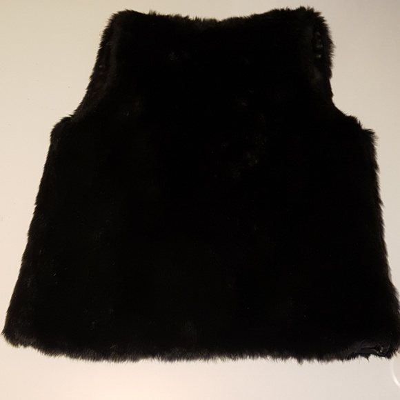 Black faux fur vest - Picture 4 of 4